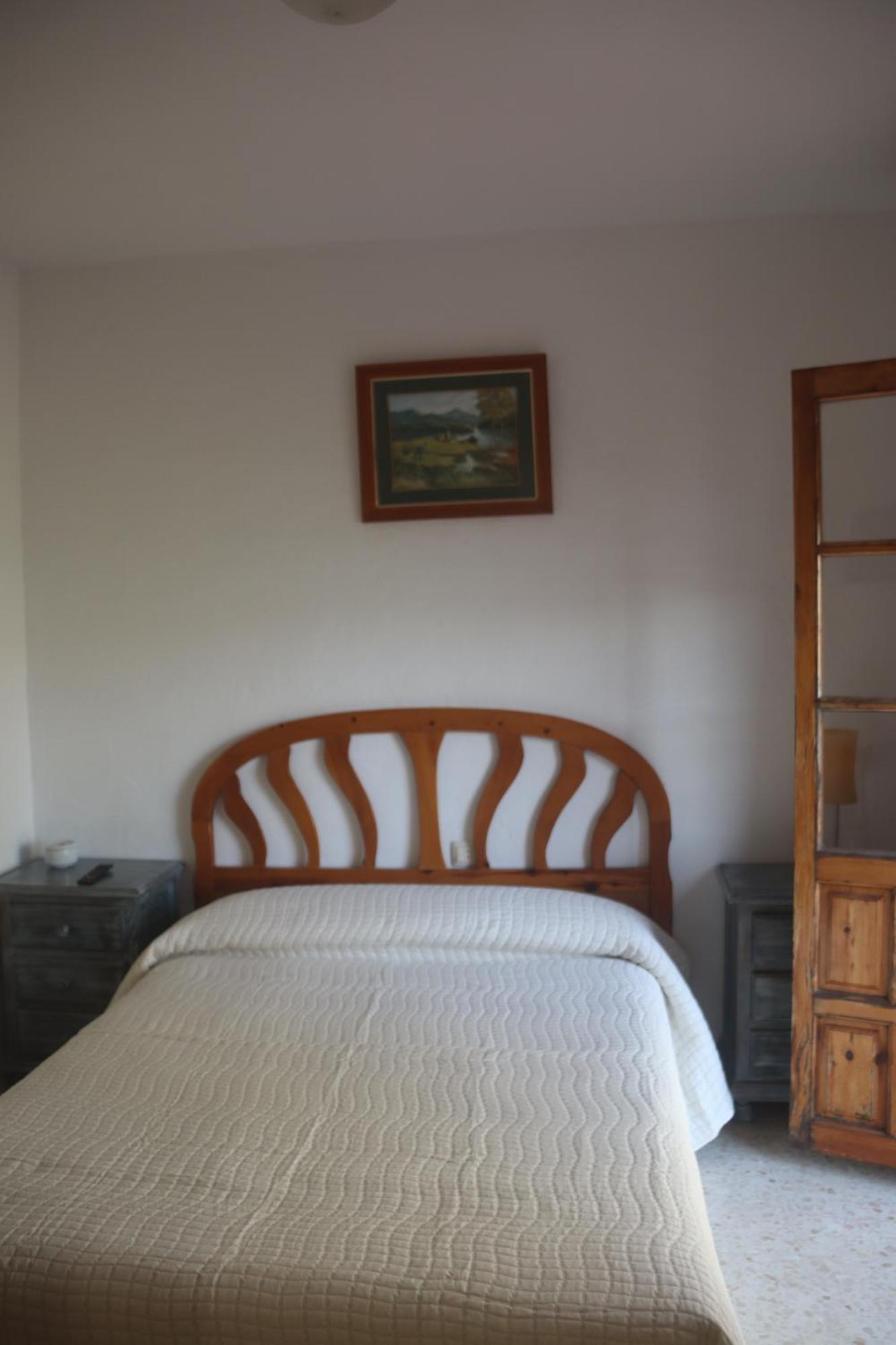 Hostal Moncada เกาซิน ภายนอก รูปภาพ
